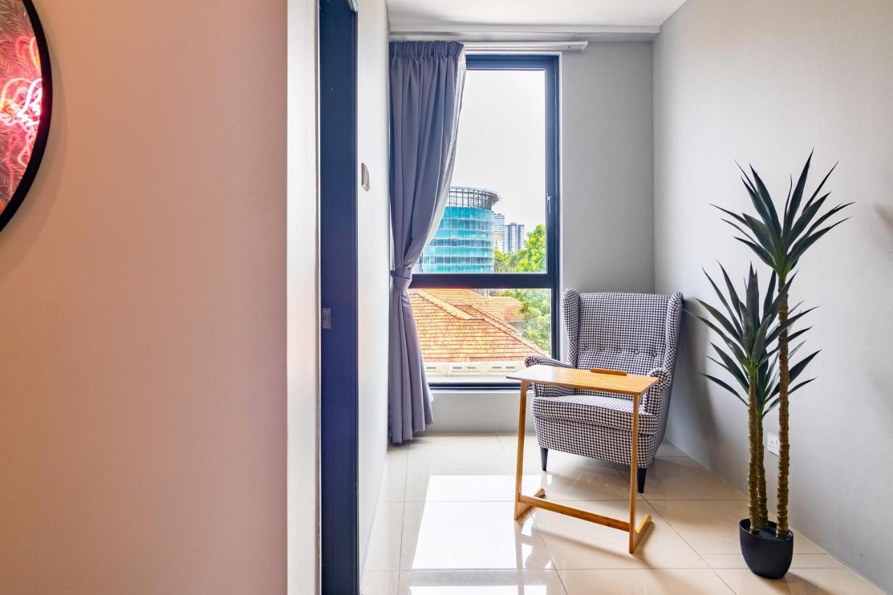 Scott Signature Suites By Alv George Town  Kültér fotó