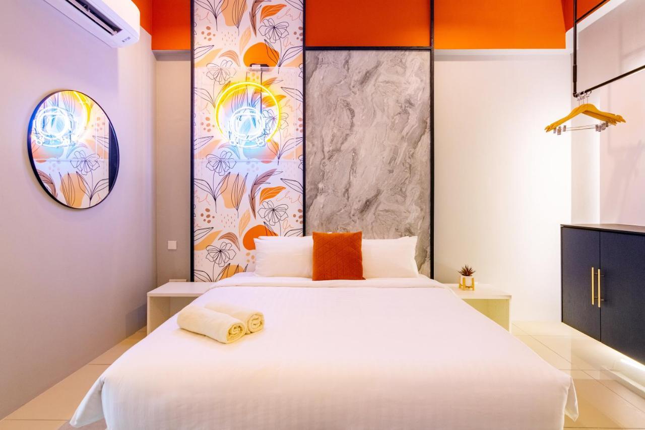 Scott Signature Suites By Alv George Town  Kültér fotó
