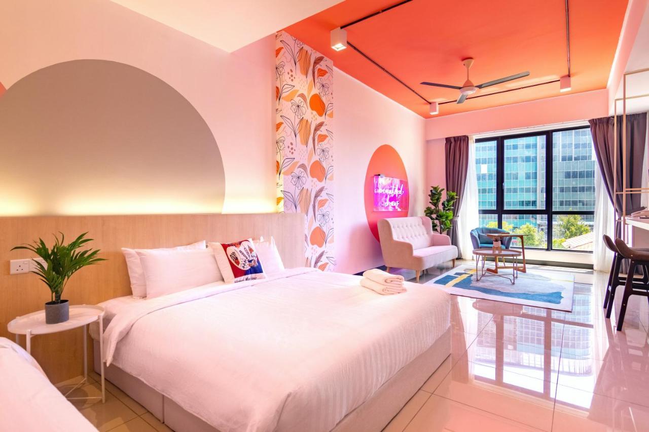 Scott Signature Suites By Alv George Town  Kültér fotó